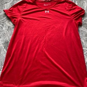 Set of 2 Women’s  Under Armour T-shirts
